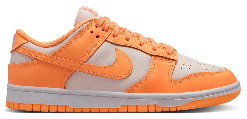 Nike Dunk Low ‘Peach Cream’ (W)