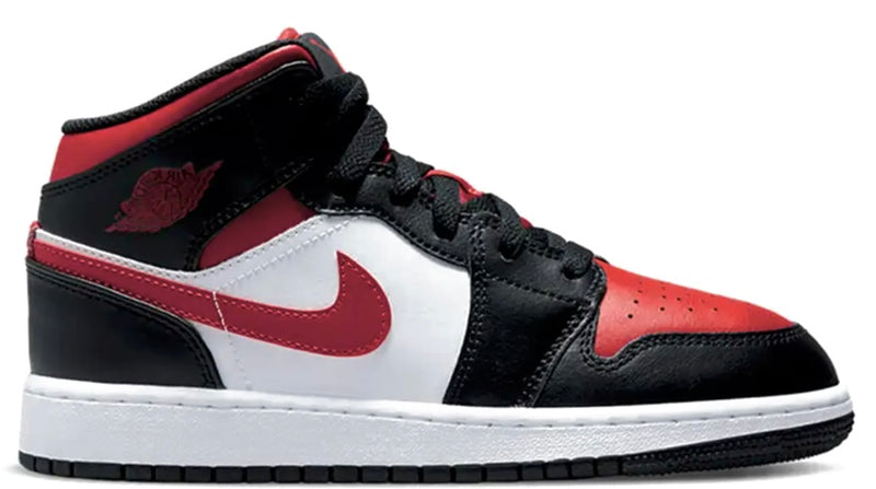 Nike Air Jordan 1 Mid ‘Fire Red'